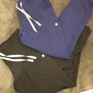 FIGS Yola S/P Navy & Black Scrub Pants